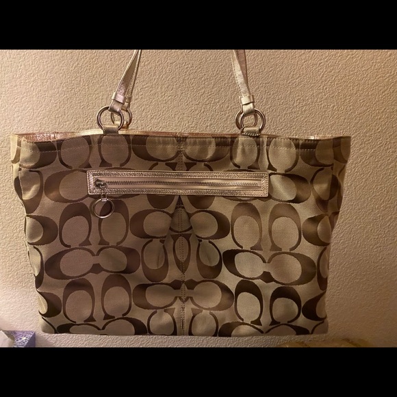 Coach Large Tote - Picture 1 of 3
